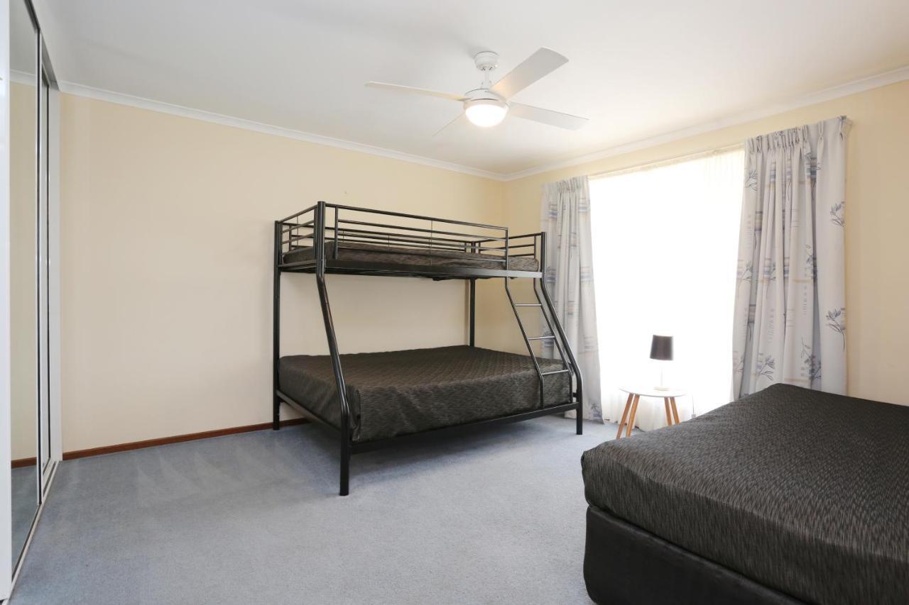 Moonta Bay Accommodation Port Moonta Экстерьер фото