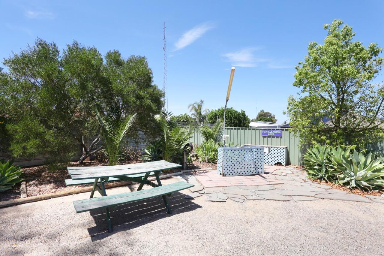 Moonta Bay Accommodation Port Moonta Экстерьер фото